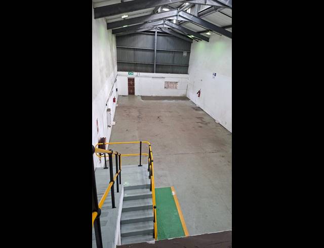 BUSINESS PROPERTY TO RENT IN RICHARDS BAY EXT 7